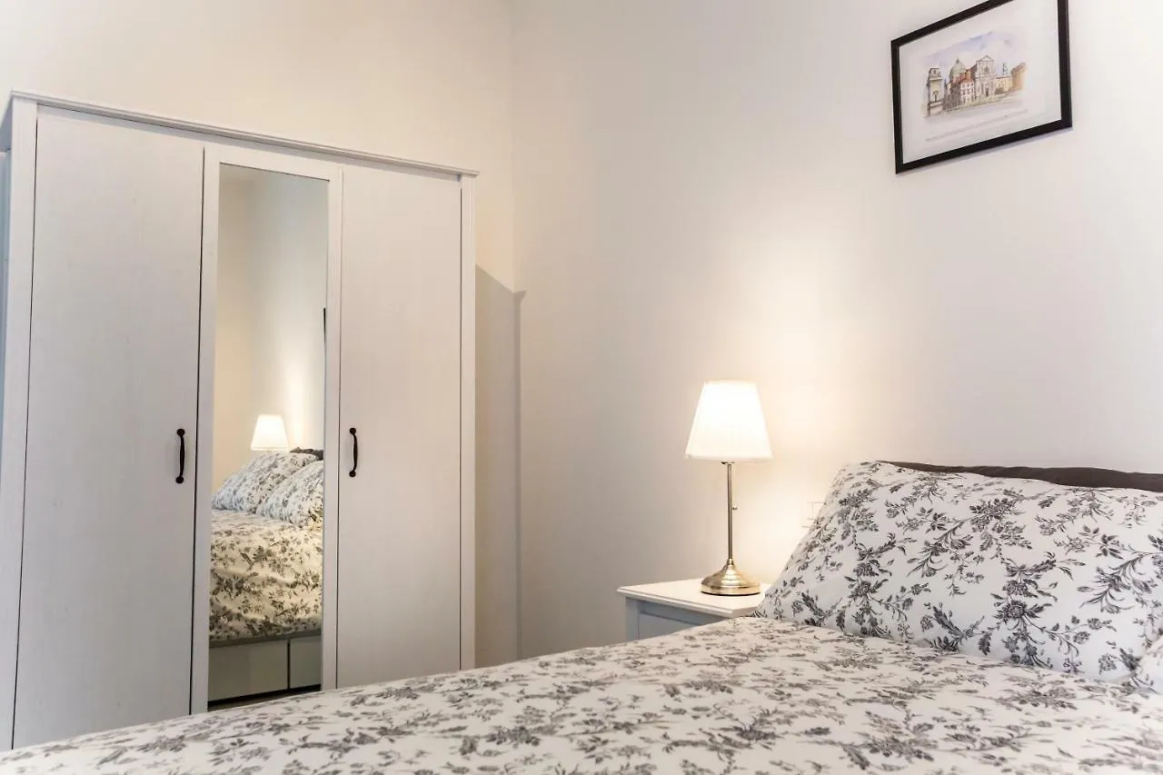 B&B La Corte Santa Maria Неграр 4*,
