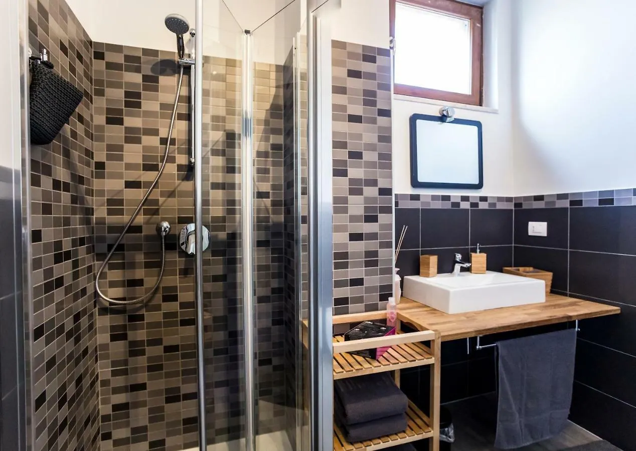 B&B La Corte Santa Maria Неграр Италия